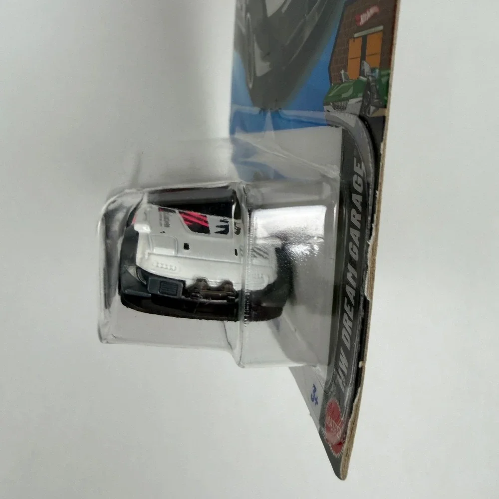 Hot Wheels Mazda MX-5 Miata White HW Dream Garage 2025 1/5 JJJ02 JDM Tuner‎